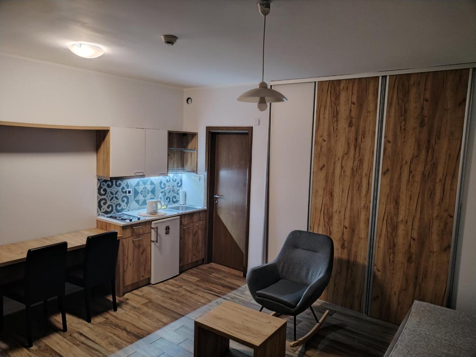 Centar Novi Sad-Apartman No 1 Luaran gambar