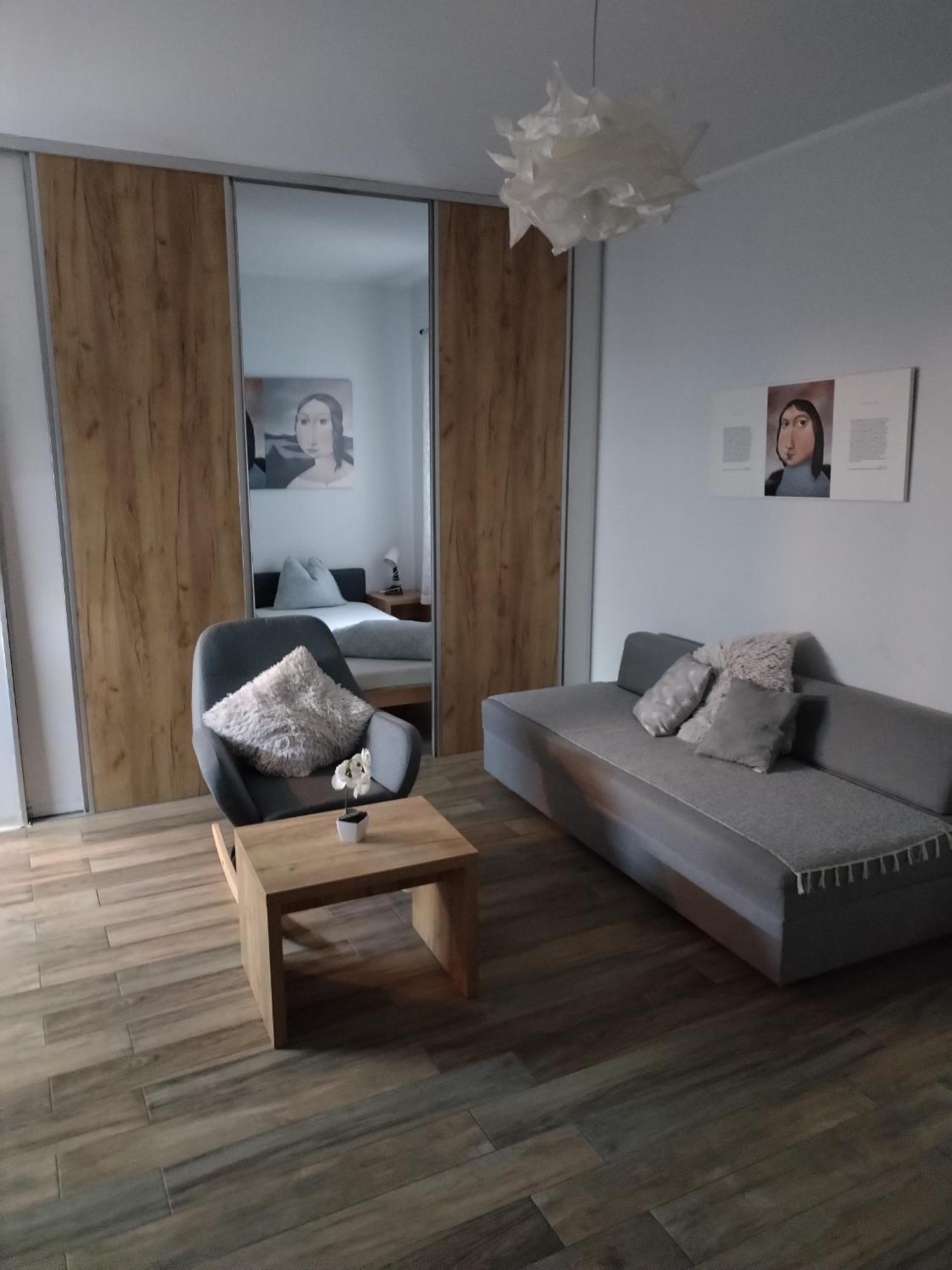 Centar Novi Sad-Apartman No 1 Luaran gambar